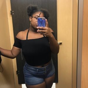 Meet your Posher, Amareya